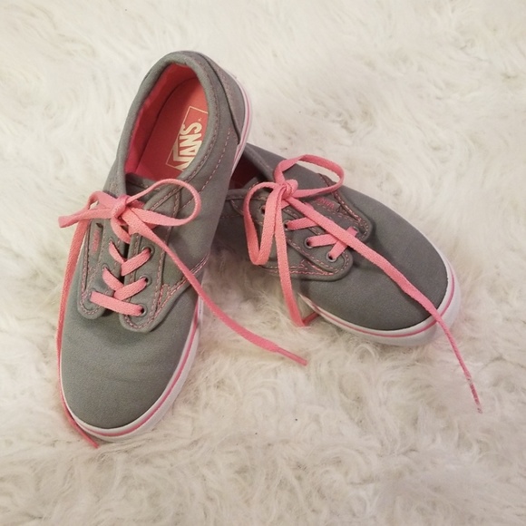 vans off the wall pink shoes